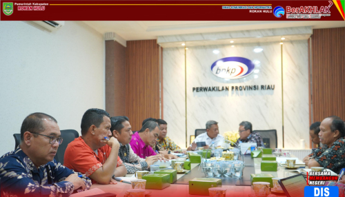Bupati dan Wabup Rohul Upayakan Kepulangan Jamaah Haji Langsung ke Bandara Tuanku Tambusai