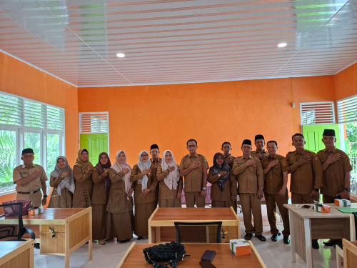 Plt Kadisdikpora Kampar Helmi Dorong Kepsek Perkuat Mutu Pendidikan dan Kembalikan Kepercayaan Masyarakat