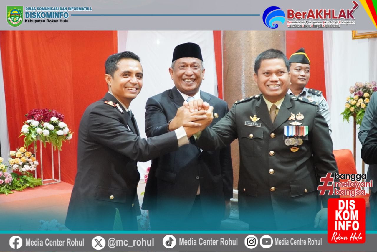Pemkab Rohul Serahkan SK 1 461 PPPK Tahap I Formasi Tahun 2024
