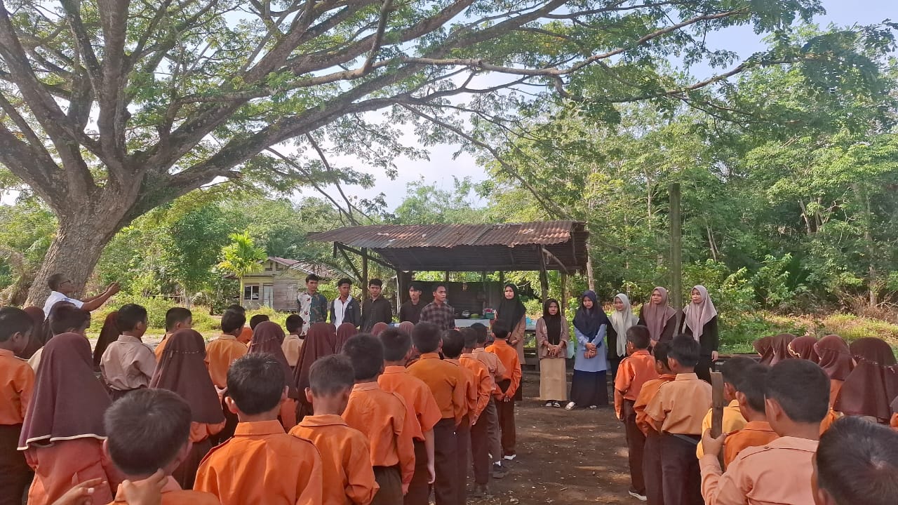 Mahasiswa Desa Dedap Turun Tangan Dukung Perayaan 17 Agustus