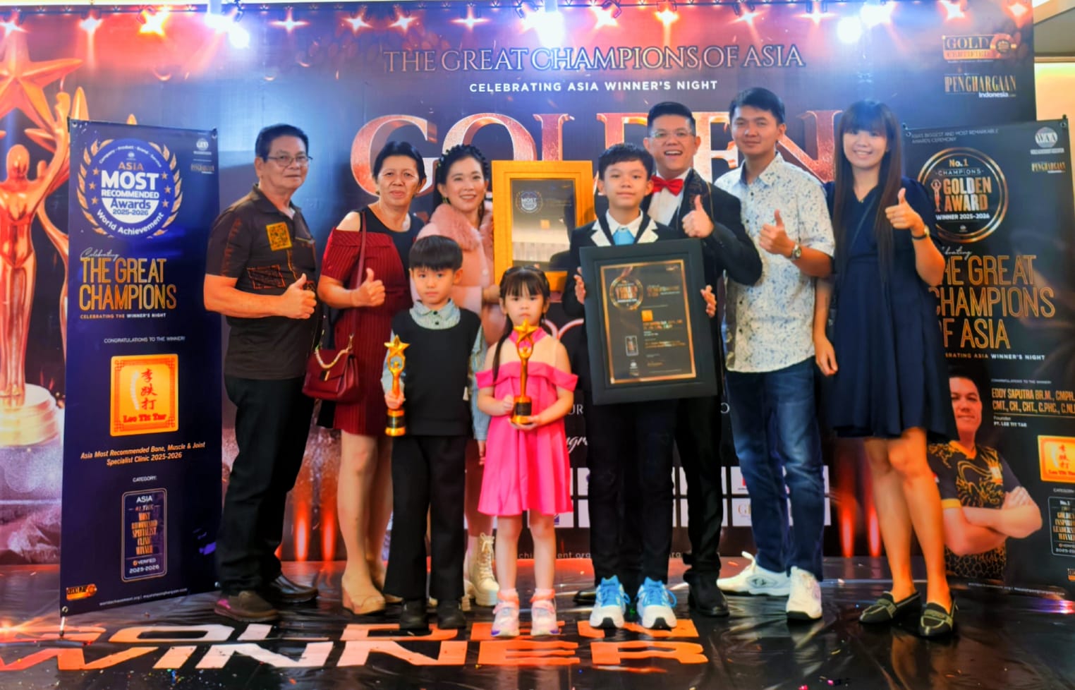 Dari Dedikasi ke Prestasi: Eddy Saputra Sabet Dua Penghargaan Bergengsi Asia