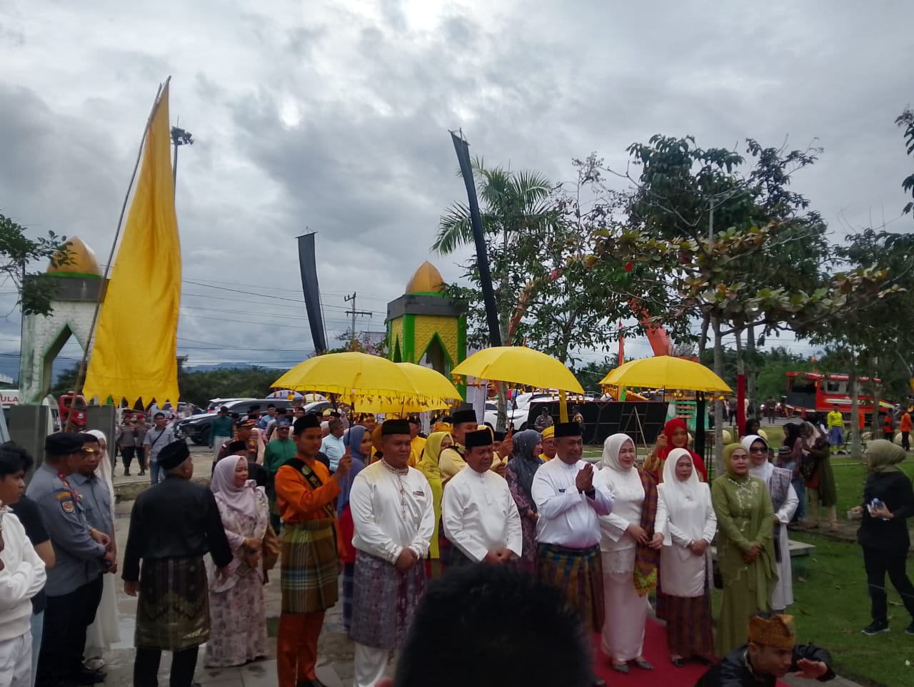 Potang Balimau : Ritual Penyucian Diri yang Menyatukan Pemimpin dan Rakyat Rokan Hulu