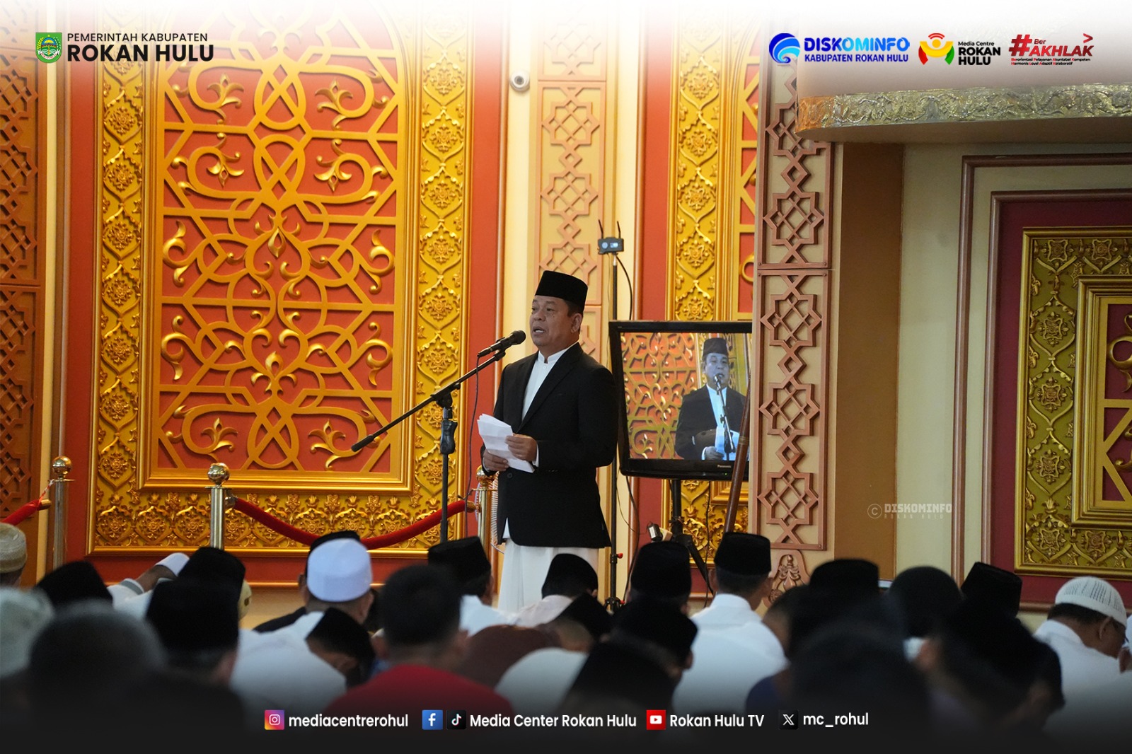 Wabup Syafaruddin Poti Hadiri Shalat Id di Islamic Center, Ajak Perkuat Persatuan