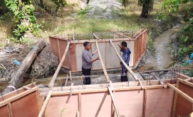 Progres 45 Persen, Pembangunan Jembatan Merah Putih Presisi di Kepenuhan Hulu Dikebut