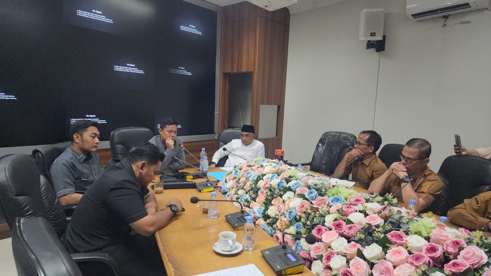 Firdaus Beberkan Dugaan Kubu - Kubuan di Disdikpora Kampar, Kabid Dikdas Bantah Intervensi Kepala Sekolah